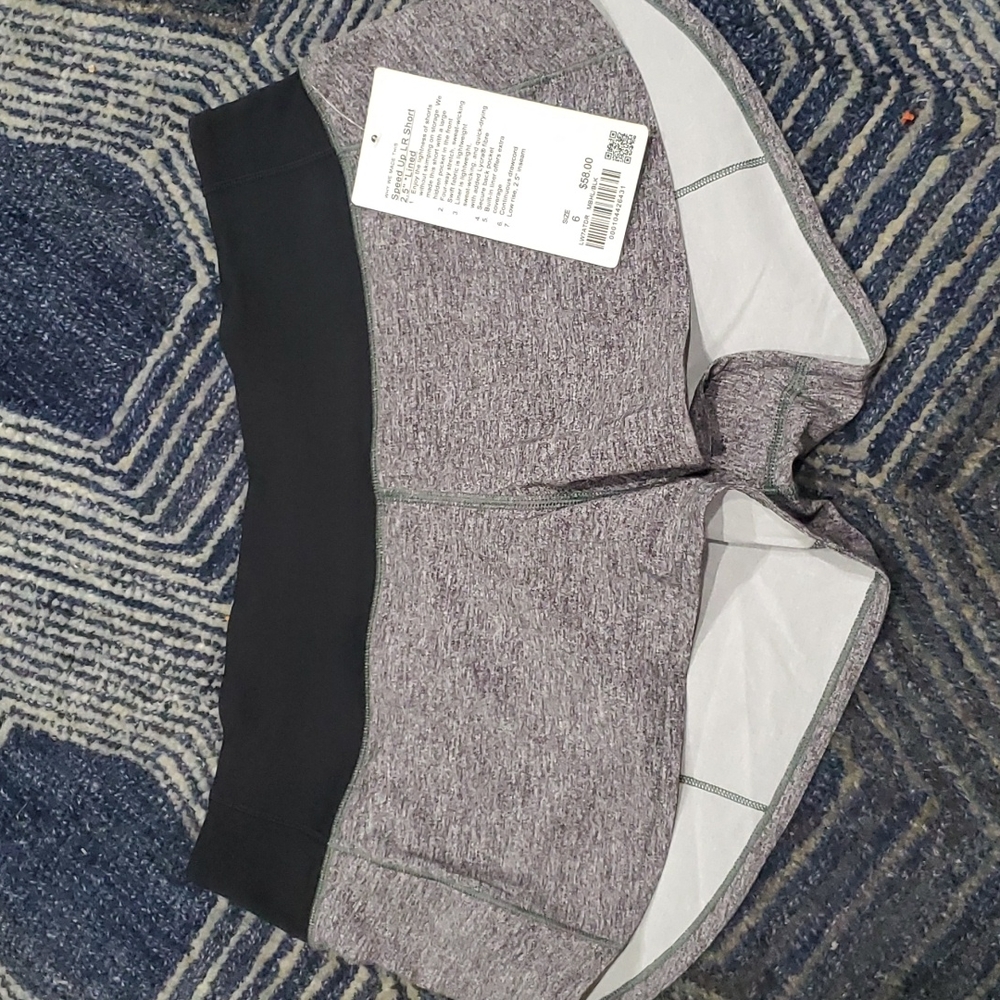 Lululemon speed up short 2.5"